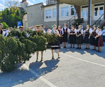 Kultúra / Stavanie mája na 1. mája