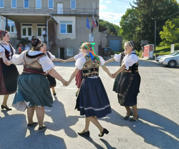 Kultúra / Stavanie mája na 1. mája