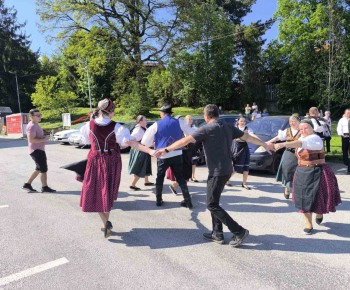 Kultúra / Stavanie mája na 1. mája