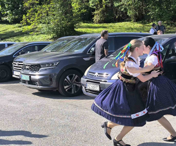 Kultúra / Stavanie mája na 1. mája