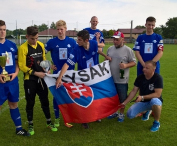 FK_Kysak / Kysackí dorastenci vyhrali súťaž, sú majstri